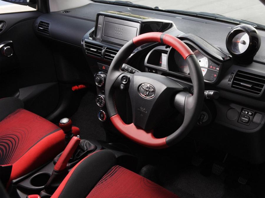  Toyota iQ Supercharger by GRMN 2012 года  (фото 4 из 8)
